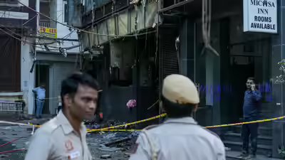 21 killed in fire incident in delhi.jpg