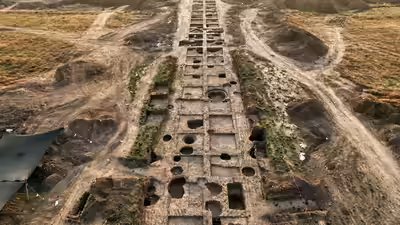 5500 year old canaanite blade factory discovered in israel reveals surprisingly advanced society.jpg