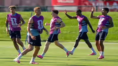 England team.jpg
