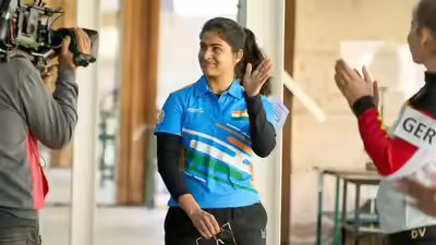 Manu bhaker 1106 s.jpg