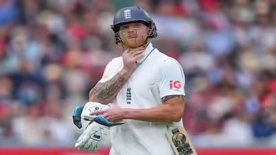 New zealand rips out 4 england wickets in 11 balls as lord39s pitch remains vicious.jpg