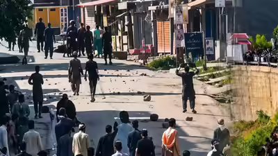 Pakistan army pok protest.jpg