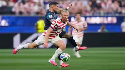 Paraguay us wcup soccer.jpg