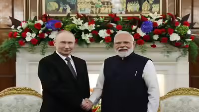 Pm modi vladimir putin.jpg