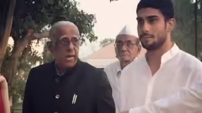 Prateik smita patil remembers grandfather on fathers day makes no mention of raj babbar.jpg