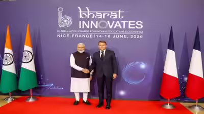 Prime minister modi and macron.jpg