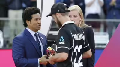 Sachin tendulkar and kane williamson.jpg