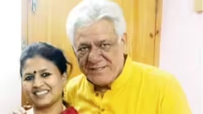 Seema kapoor recalls om puris affair during her pregnancy losing her baby after their split.jpg