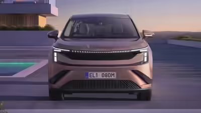 Skoda peaq unveiled 7 seat electric suv with up to 647 km range.jpg