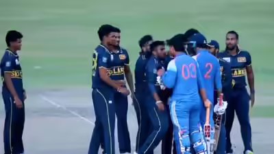 Vaibhav sooryavanshi halambage shoving incident.jpg