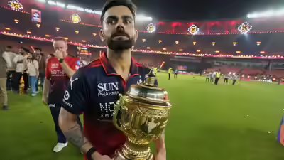 Virat kohli 0106 rcb.jpg