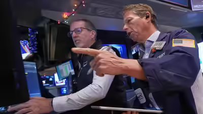 Wall street trading visuals file photo ap.jpg