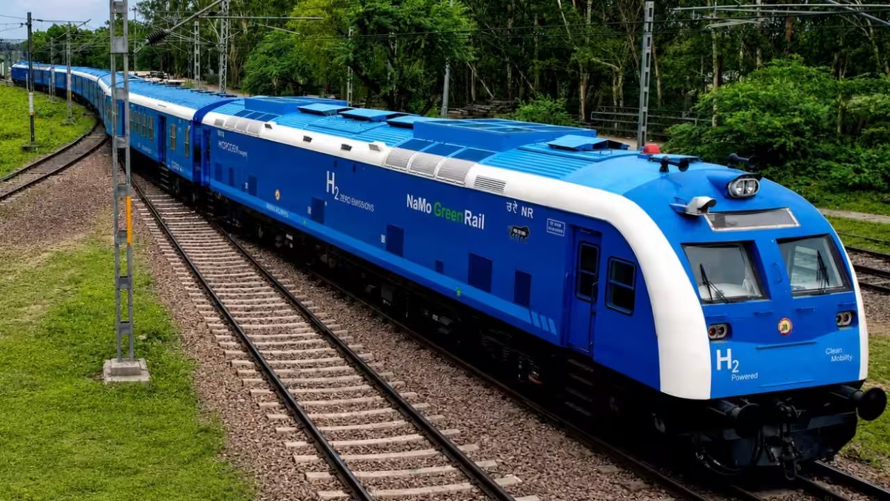 1784320688 hydrogen train.jpg