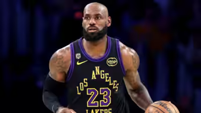 1785339115 lebron james.jpg