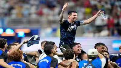 Aptopix argentina england wcup soccer.jpg