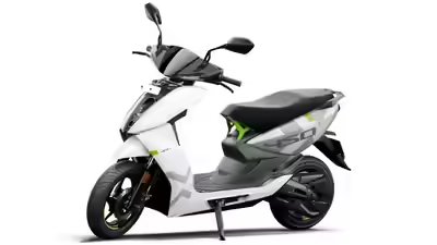 Ather 450x overtones launched now gets faster charging amp more.jpg