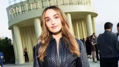 Chloe fineman.jpg