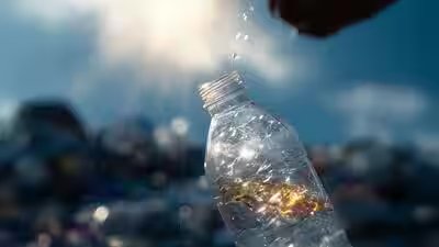 Converting mixed plastic waste into clean hydrogen fuel.jpg