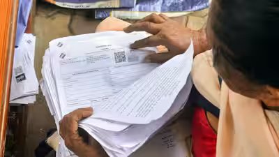 Ec announces honorarium.jpg