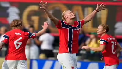 Erling haaland leads norway past brazil and into world cup quarterfinals in photos.jpg