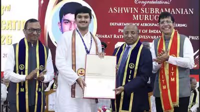 Iit madras 63rd convocation awards 511 phds.jpg