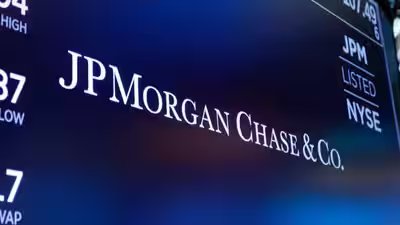 Jpmorgan chase posts record profit.jpg