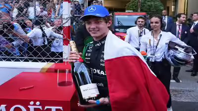 Kimi antonelli wins delayed monaco grand prix to extend his victory streak and f1 lead.jpg
