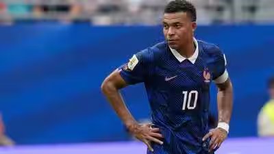 Mbappe 1907 pti.jpg