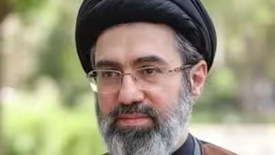 Mojtaba khamenei issues written statement.jpg