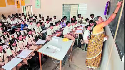 Over 1 lakh schools have just 1 teacher.jpg