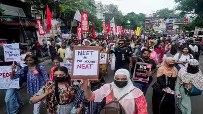Sfi and cjp protest rally in kolkata.jpg