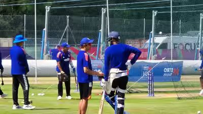 Shubman gill and gautam gambhir.jpg