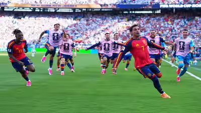 Spain beat argentina to win world cup.jpg
