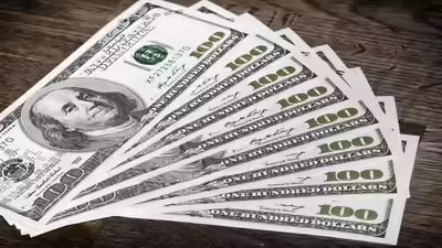 Us dollar file photo.jpg