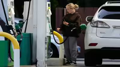 Us gas prices back at 4 per gallon.jpg