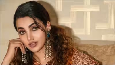 1786908378 deepika 7.jpg