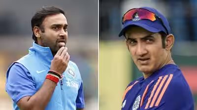 Amit mishra and gautam gambhir.jpg