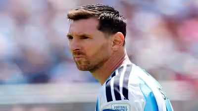 Correction argentina spain wcup soccer.jpg