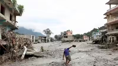 Flash floods in nepal.jpg