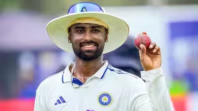 Galle sri lanka aug 19 ani indias manav suthar celebrates his five wicket.jpg