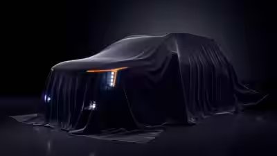 Kia sorento hybrid teased upcoming toyota fortuner rival.jpg