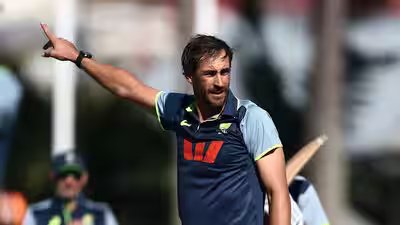 Mitchell starc.jpg