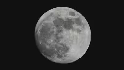 Moon.jpg