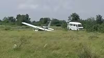 No injuries as training aircraft veers off runway at baramati airport.jpg