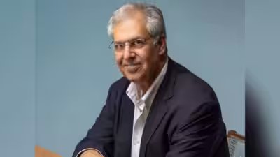 Noel tata.jpg