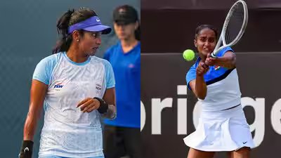 Prarthana thombare and vaishnavi adkar.jpg