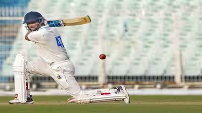 Ranji trophy bengal vs gujarat.jpg