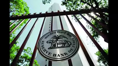 Rbi set to bar nbfcs from offering revolving credit.jpg
