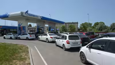 Russia fuel crisis.jpg