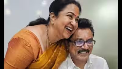 Sarathkumar radhika.jpg